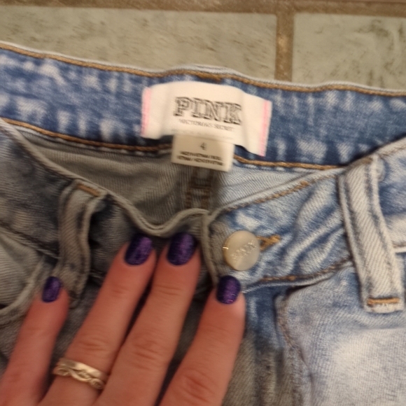 Pink by Victoria's secret jean short size 4 - Picture 5 of 9